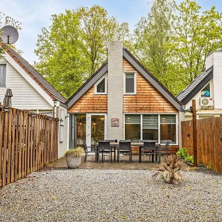Luxe Bos Bungalow Met Airco